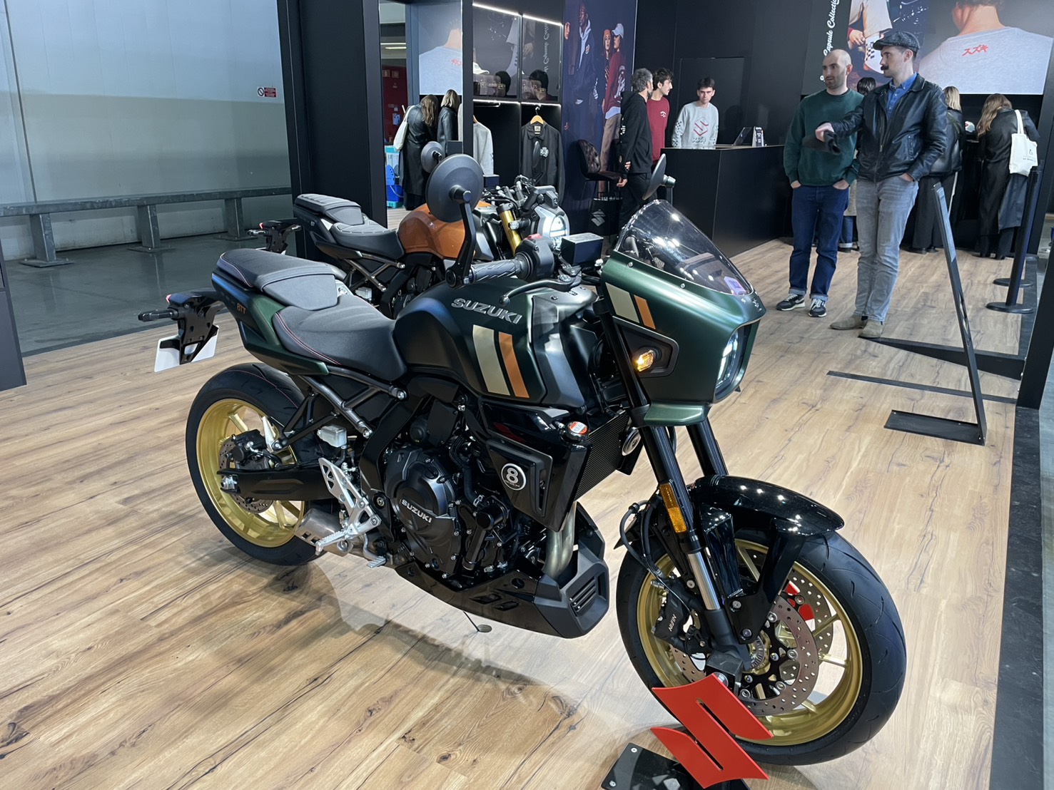 致敬經典T500精神：GSX-8T / 8TT 復古運動街車EICMA亮相，確認引進台灣
