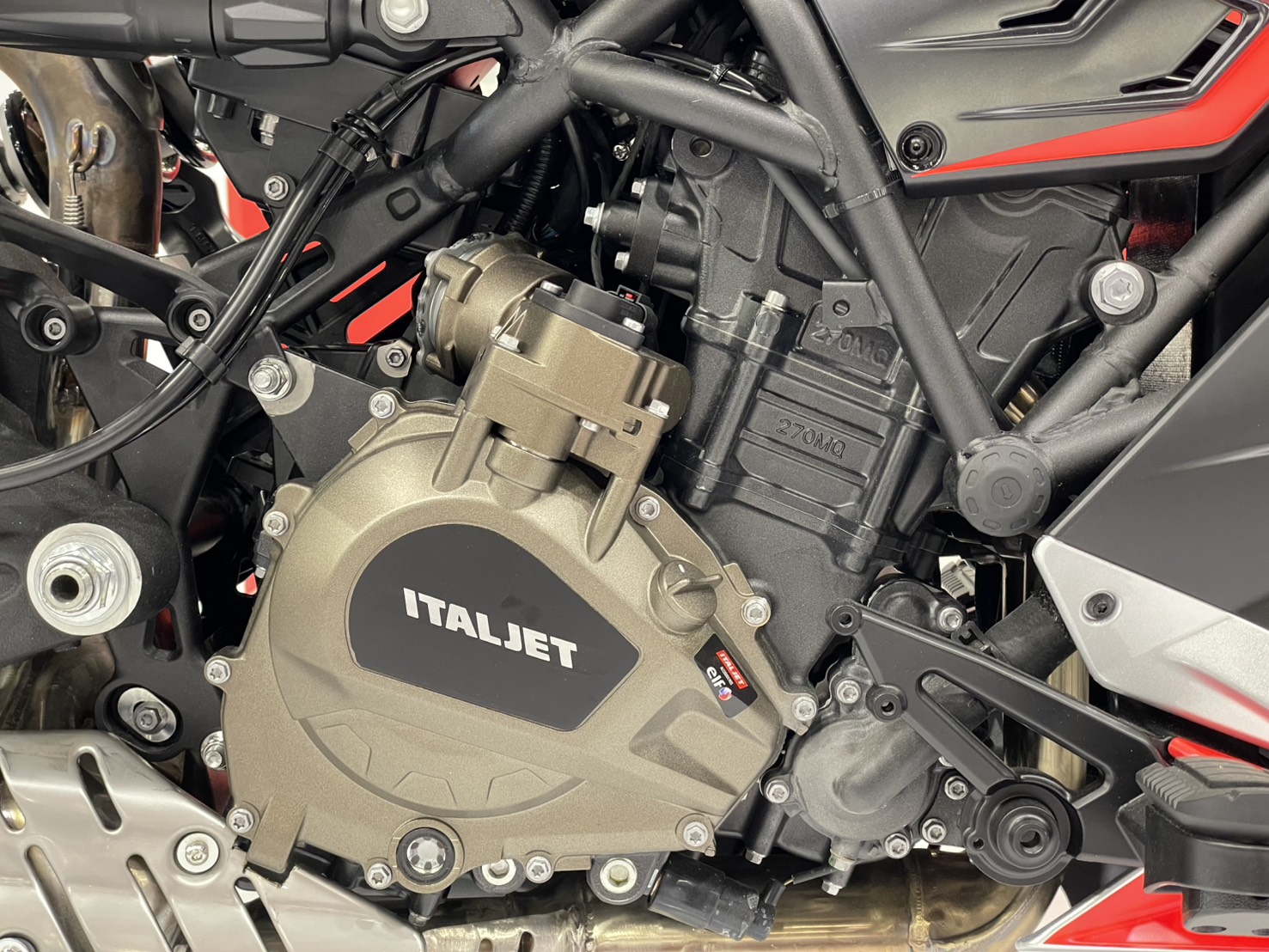 Object 459 ITALJET Dragster 459 Twin米蘭車展發表:高性能運動速克達的進化與定位 | MOTO7 機車資訊網